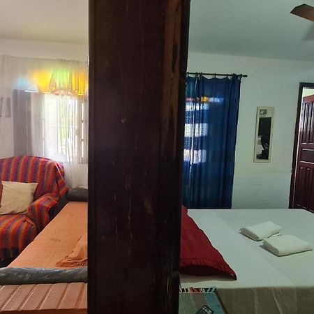 Hostel Iguabella - Rj Iguaba Grande Bagian luar foto