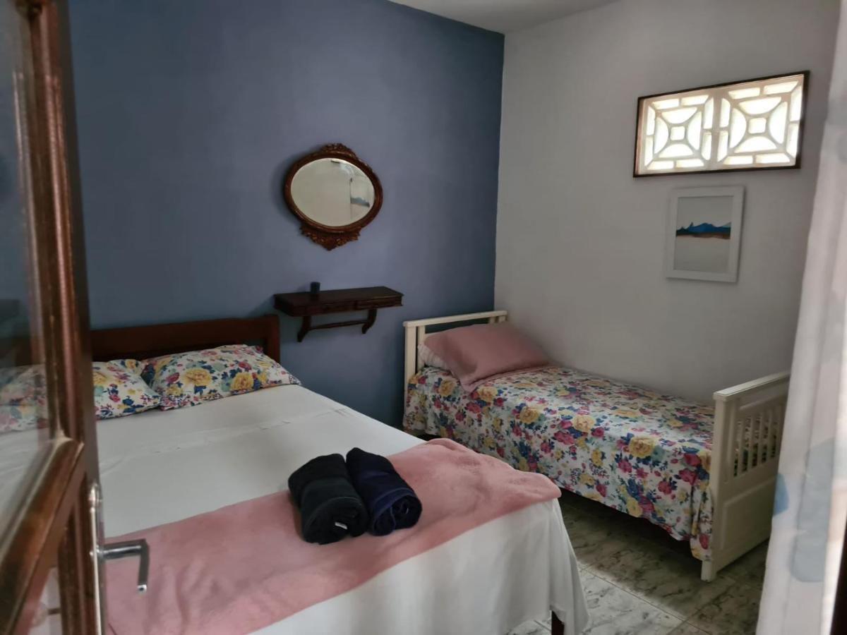 Hostel Iguabella - Rj Iguaba Grande Bagian luar foto