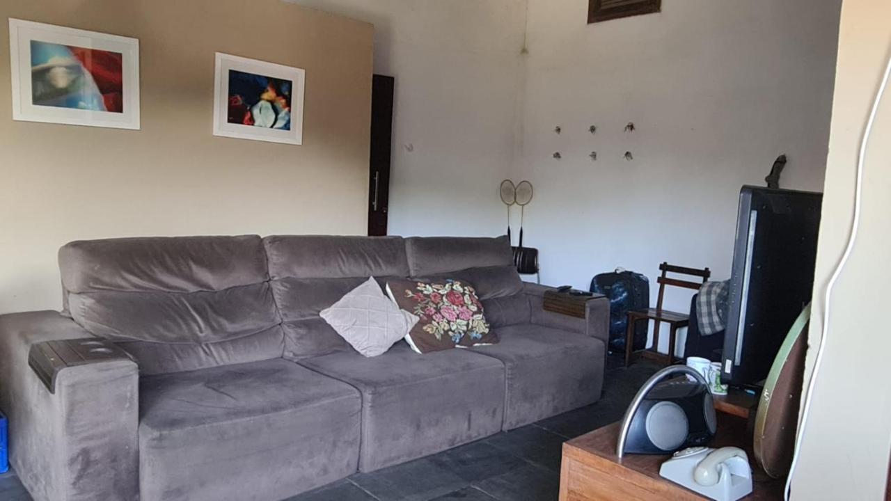 Hostel Iguabella - Rj Iguaba Grande Bagian luar foto